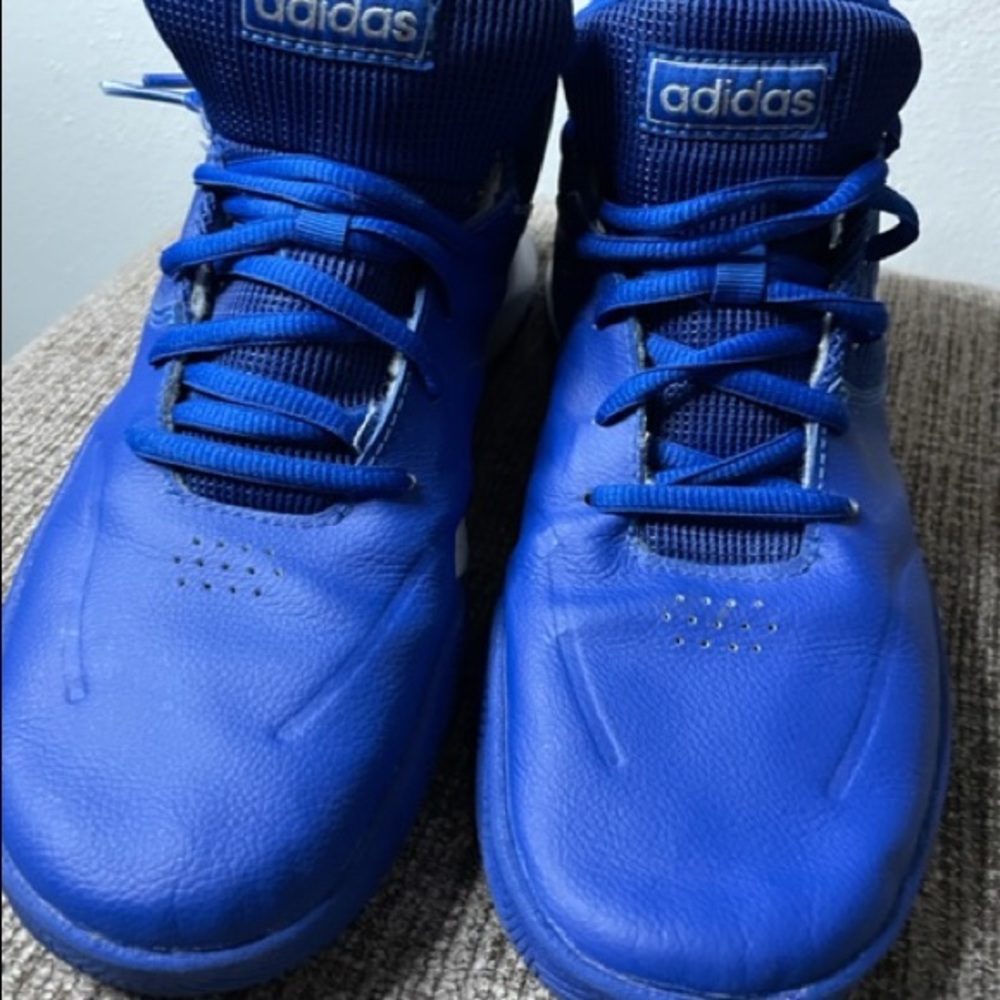 Brand new without tag Adidas men’s shoes size 7